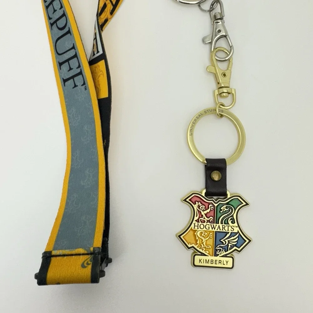 Harry Potter Hogwarts Crest LANYARD OFFICIAL Universal Studios KIMBERLY NAME